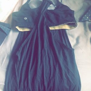 LuluLemon 2 in one top w/sport bra